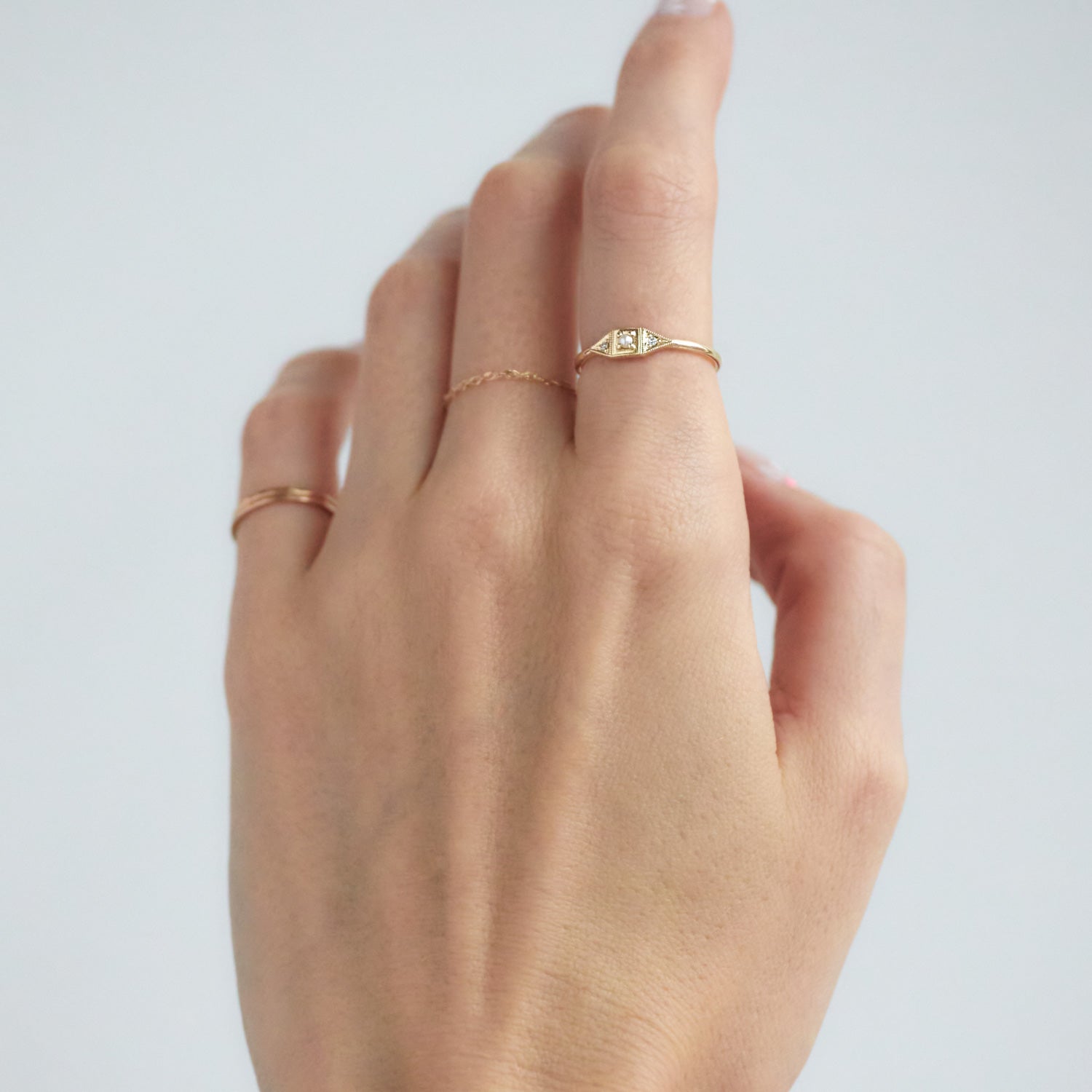 Jennie Kwon Baby Deco Ring, Pearl