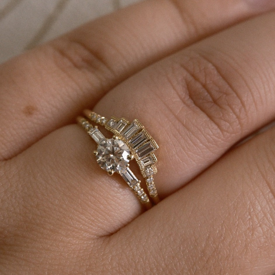 Diamond Melody Baguette Equilibrium Ring