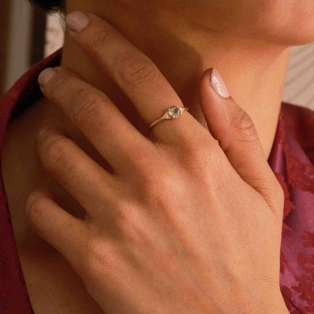 Round Green Sapphire Deco Ring