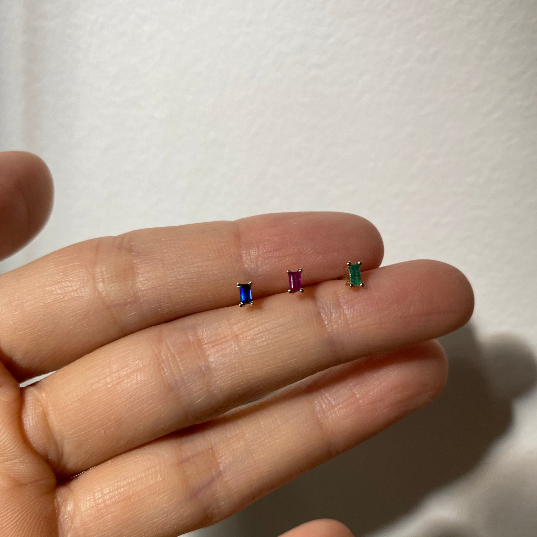RUBY BAGUETTE STUD (single)