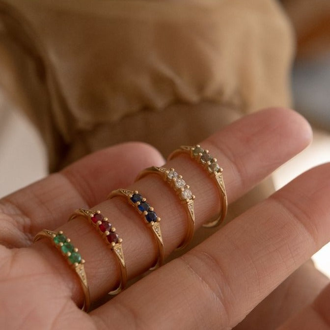 3 Diamond Deco Ring