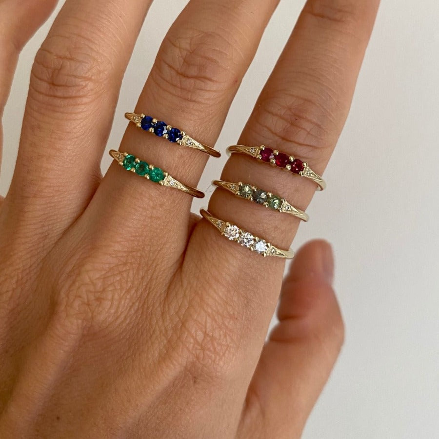 3 Diamond Deco Ring