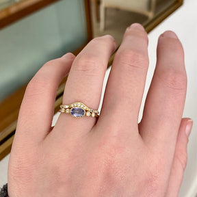 Ceylon Sapphire Dew Ring