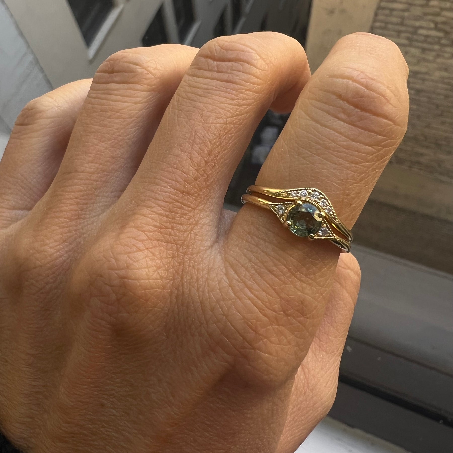 Round Green Sapphire Deco Ring