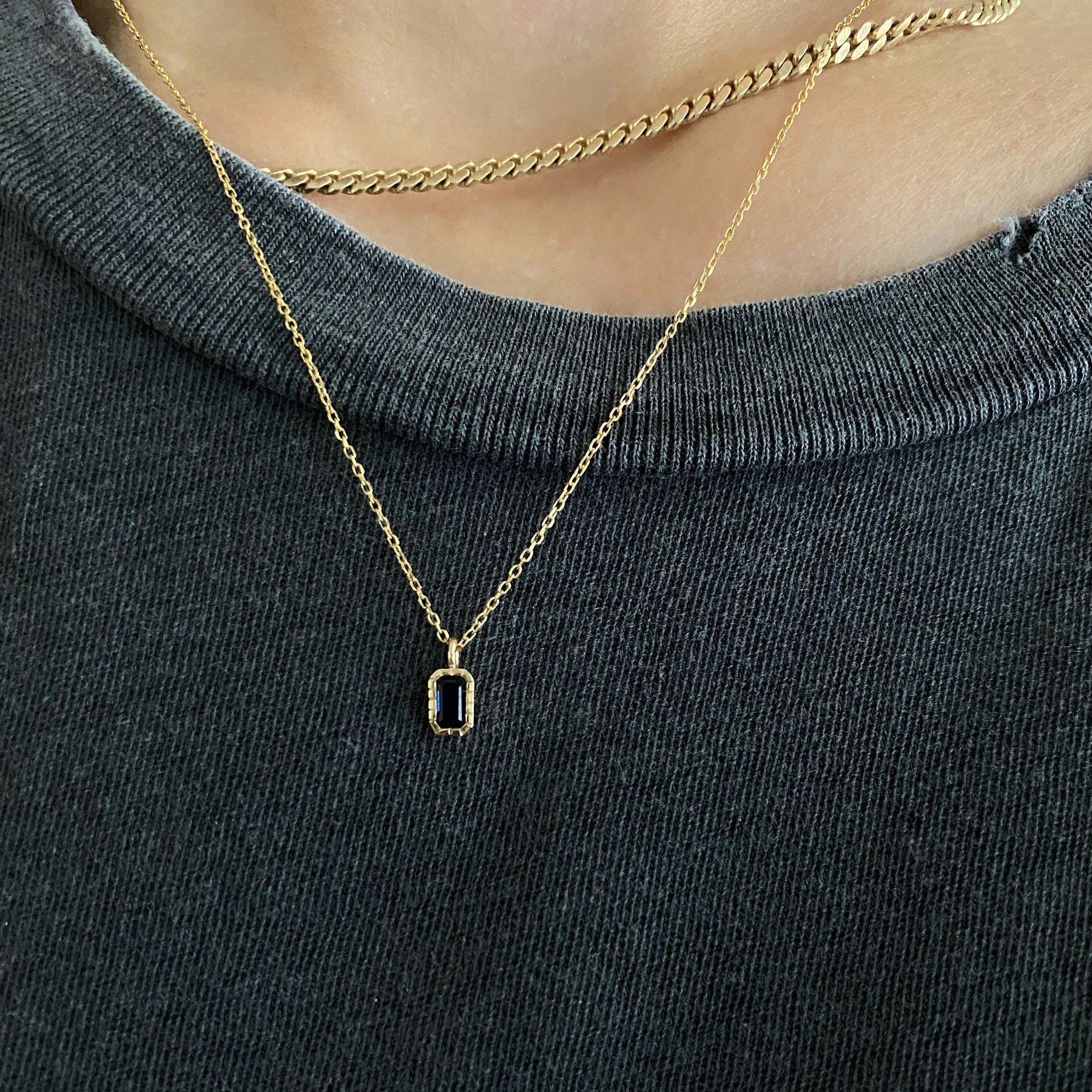 EMERALD CUT SAPPHIRE WISP NECKLACE