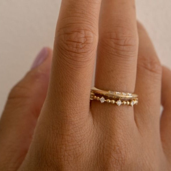 DIAMOND BALL ACCENT RING