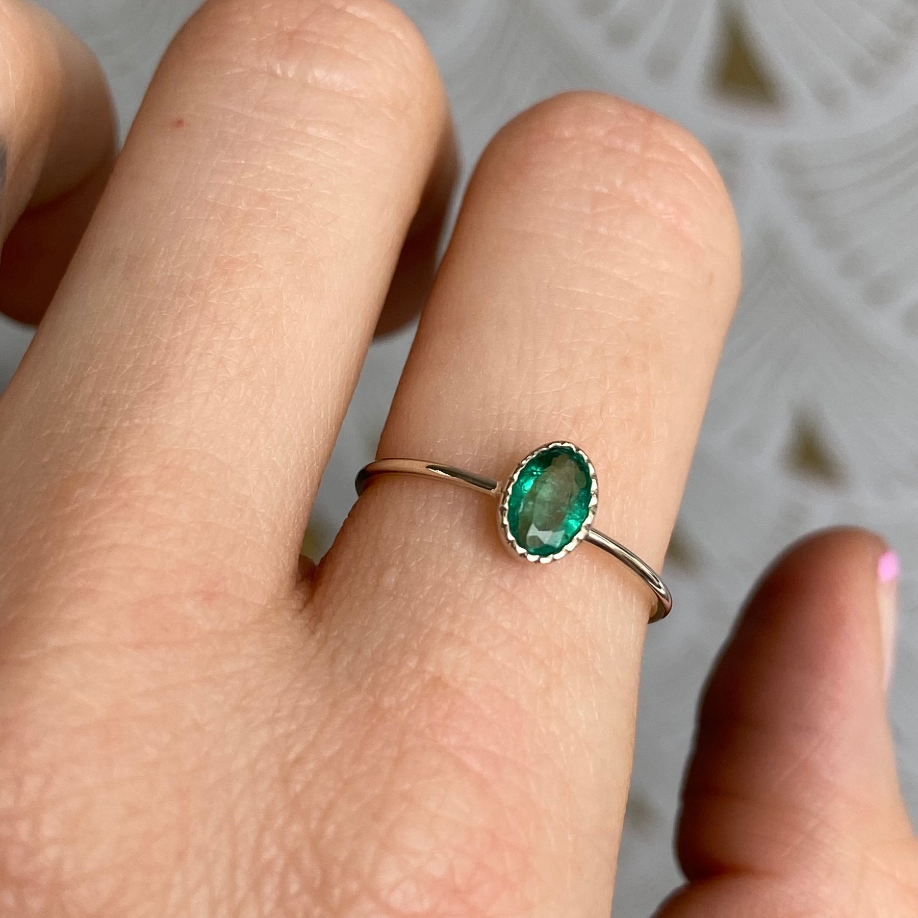 Oval Emerald Wisp Ring