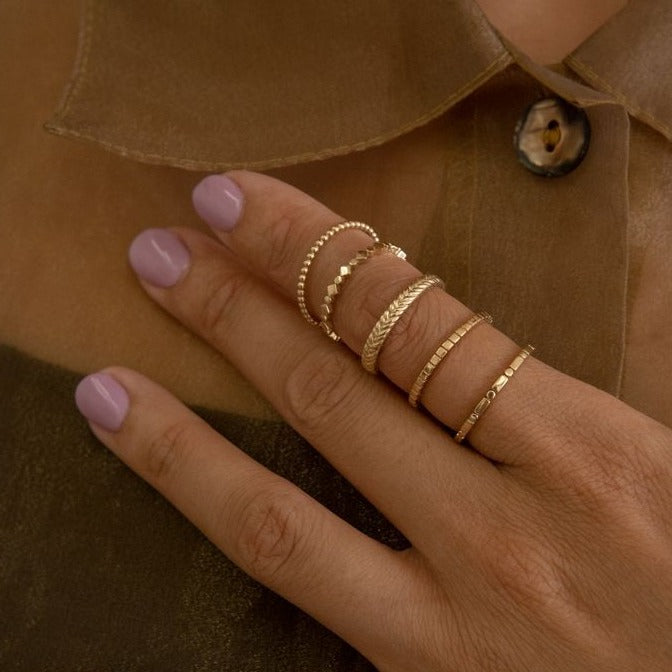 ETERNAL RECTANGLE ROUND BAND