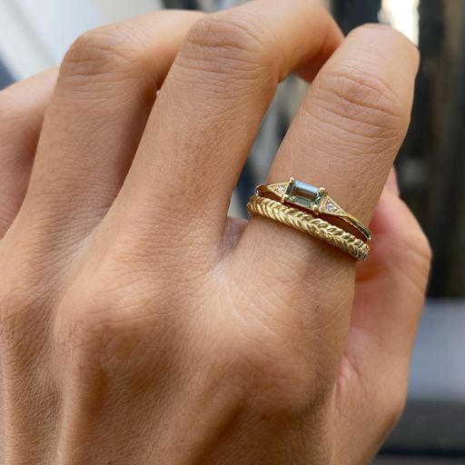 EMERALD CUT GREEN SAPPHIRE DECO RING