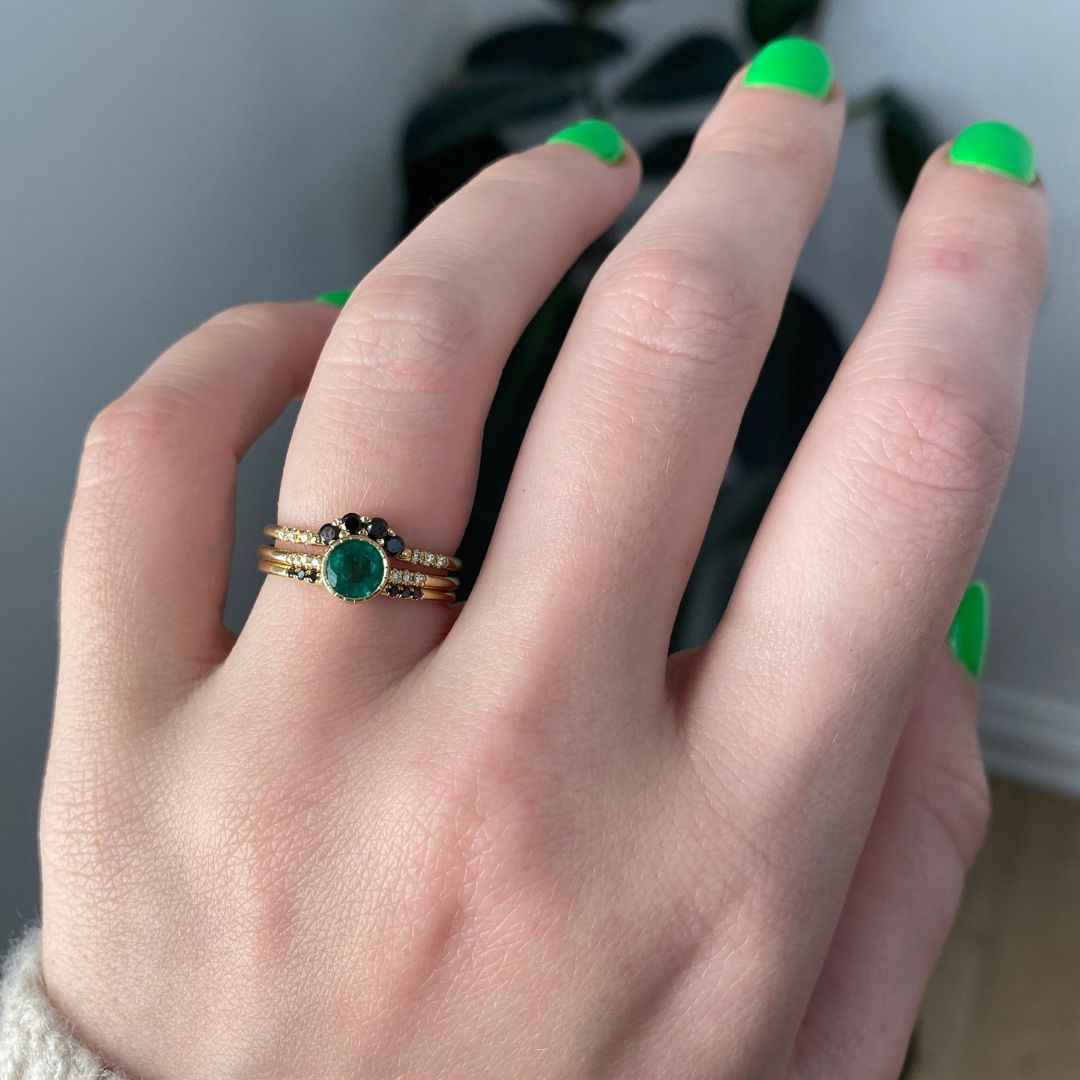 Emerald Hope Equilibrium Ring