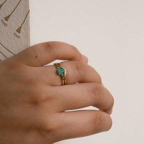 Emerald Pebble Ring