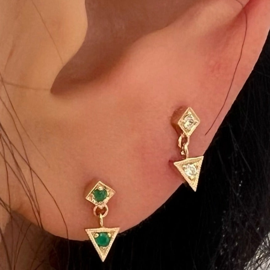Emerald Arrow Dangle Earring (Single)