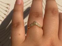 Diamond Intermezzo Arch Band