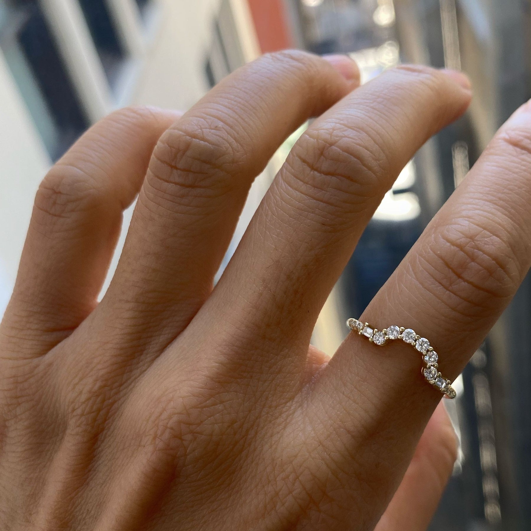 BAGUETTE DIAMOND ARCH RING