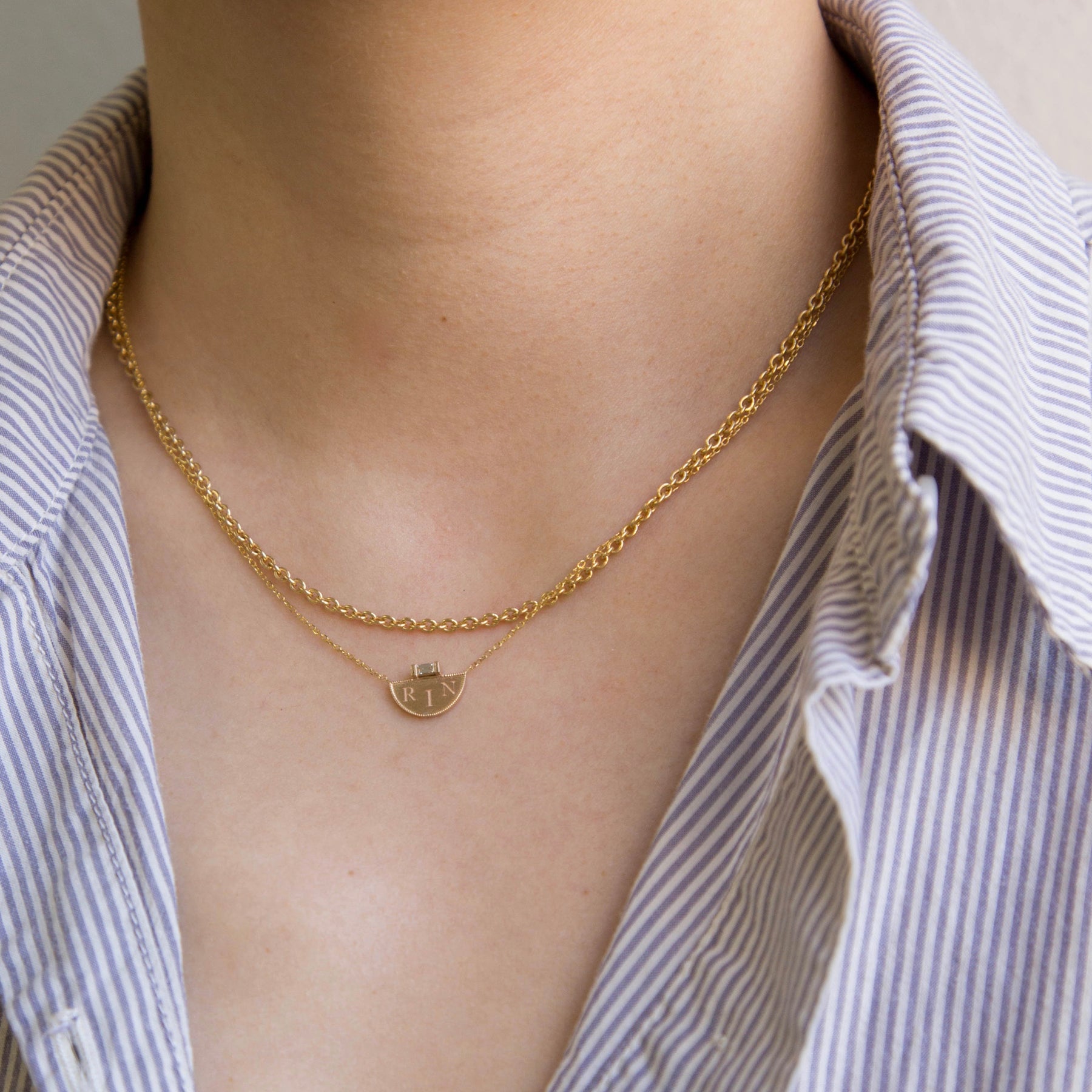 Crescent Moon Neck Chain | Half Moon Gold Necklace