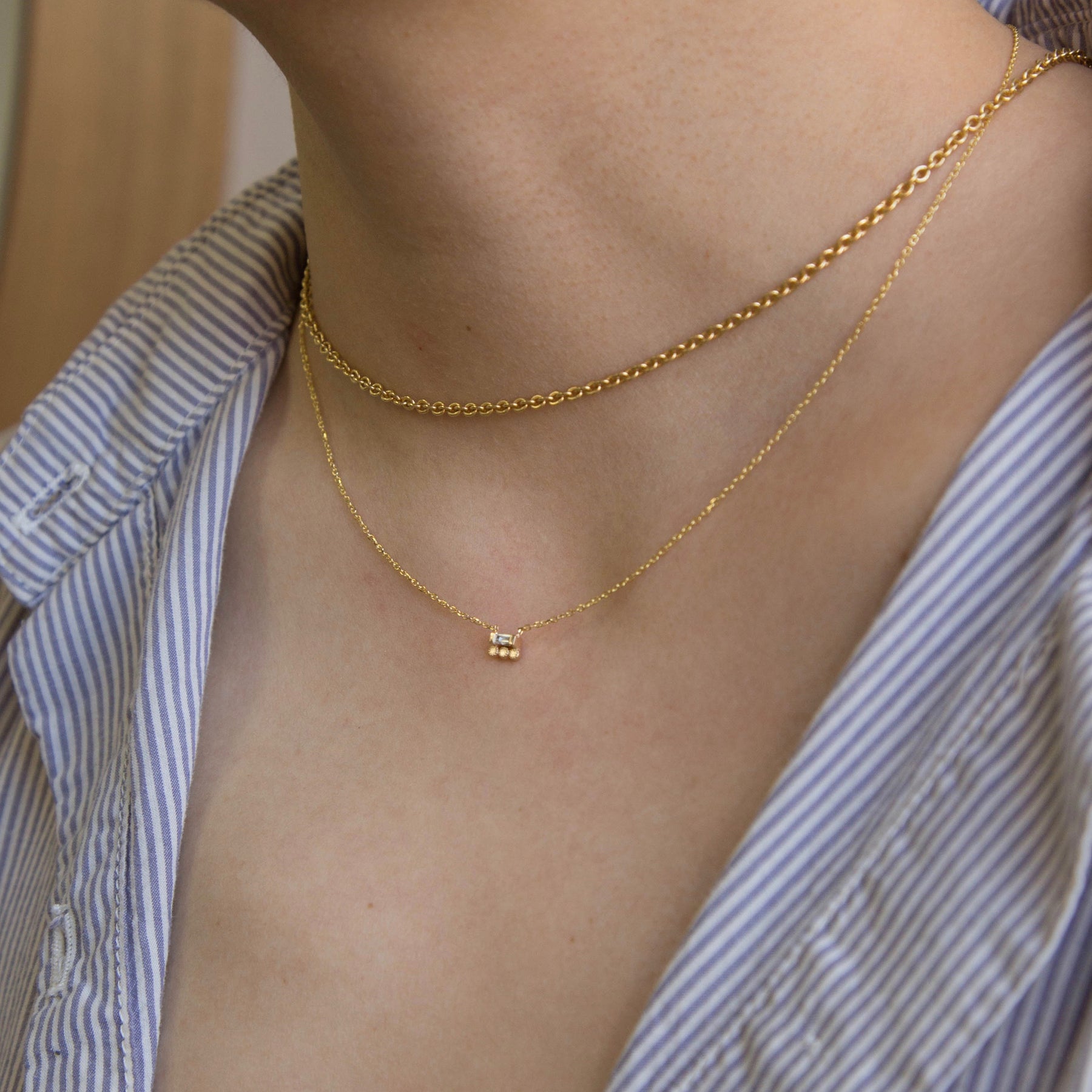 Gold Disk Choker Necklace | Minimalist Necklace | by Roselynn's Jewlry Box