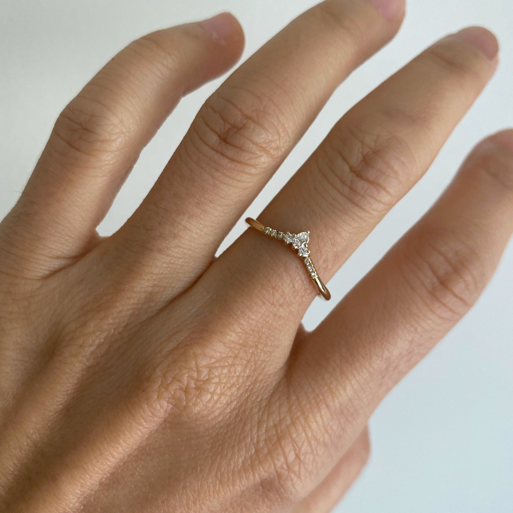 DIAMOND PEAK RING