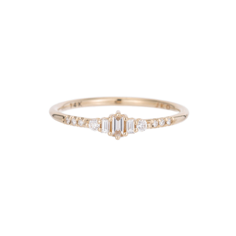 DIAMOND BAGUETTE HAZEL RING