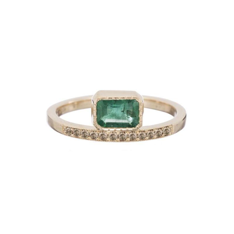 Emerald Balance Ring