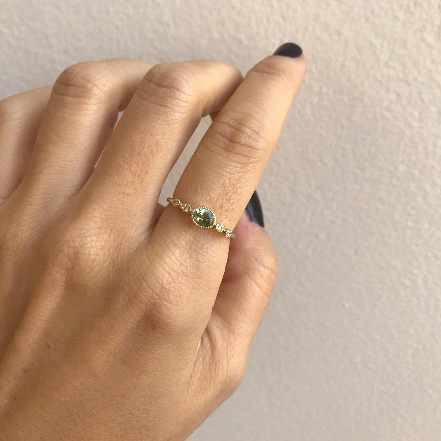 Green Sapphire Dew Ring