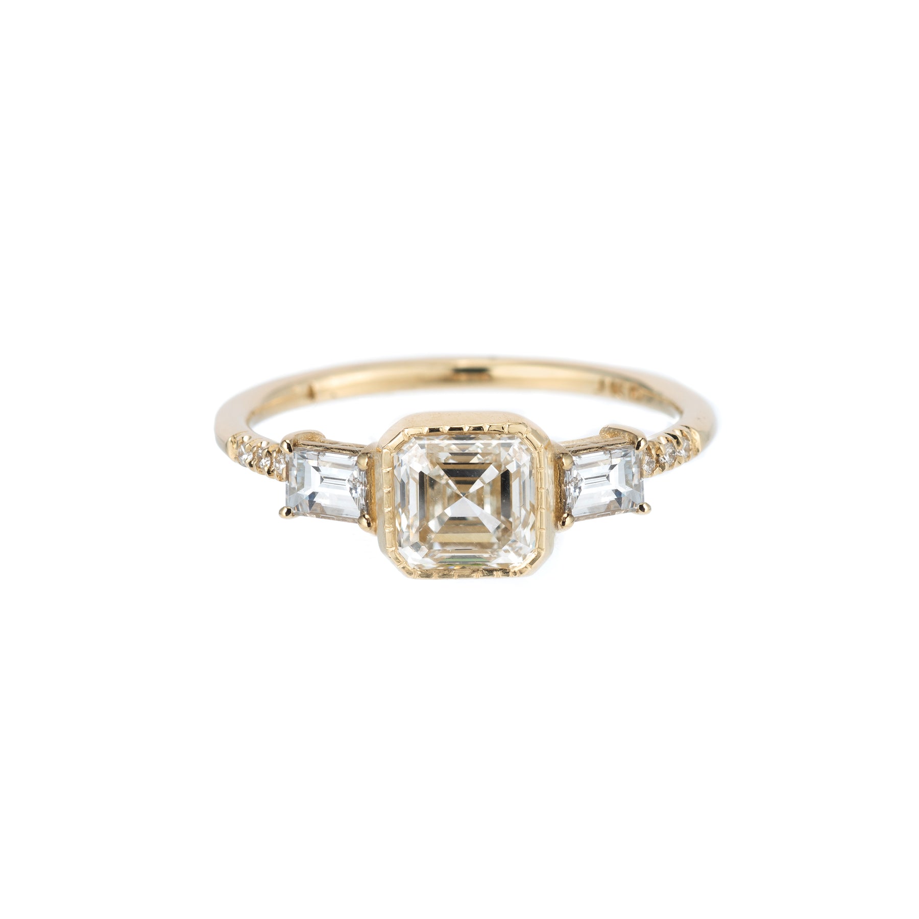 DIAMOND FORTE RING